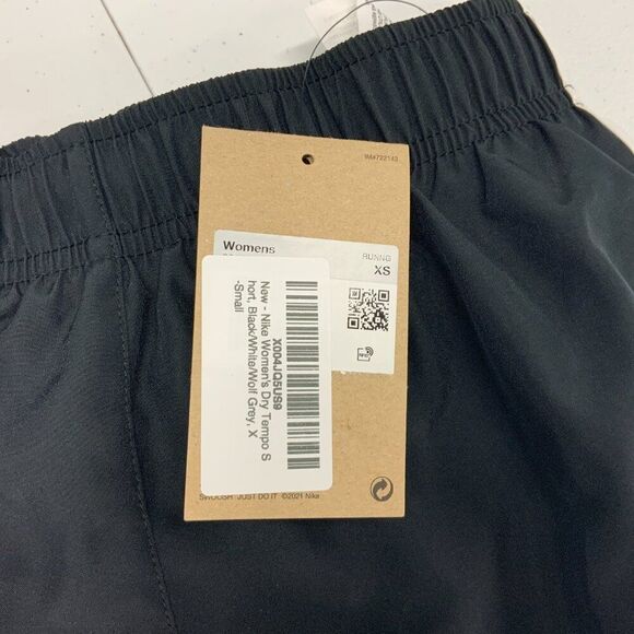 Nike Women's Tempo Shorts Black XS NEW - Picture 3 of 3